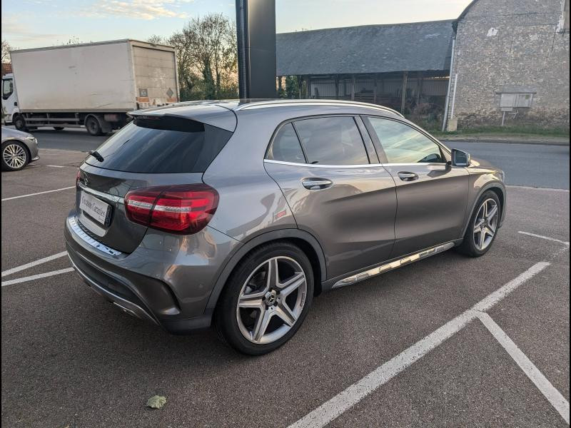 Photo 3 de l'offre de MERCEDES-BENZ GLA 200 d 136ch Fascination 4Matic 7G-DCT Euro6c à 26900€ chez Garage Leroyer