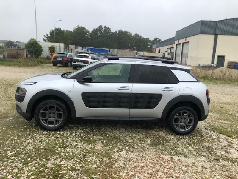 Citroen C4 CACTUS 1.2 PURETECH 82CV SHINE Essence GRIS Occasion à vendre