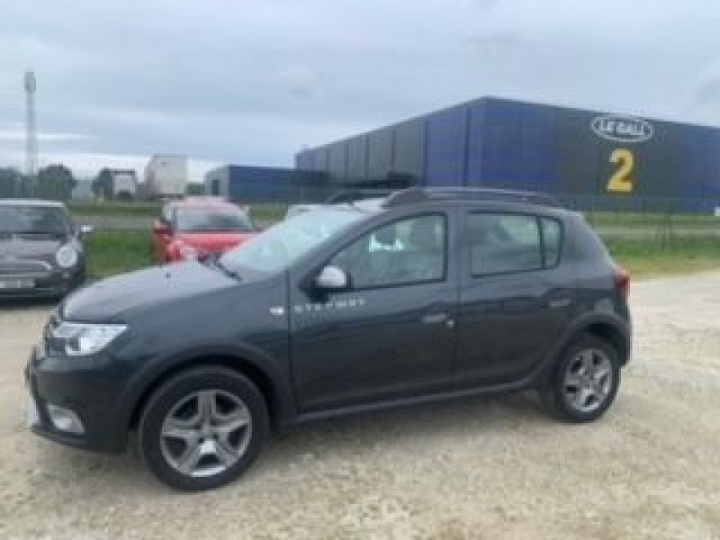 Dacia SANDERO 0.9 TCE 90CV STEPWAY Essence GRIS Occasion à vendre