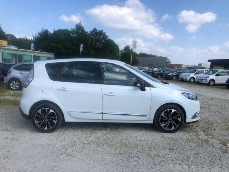 Renault SCENIC III 1.5 DCI 110CV BV6 ENERGY BOSE Diesel BLANC Occasion à vendre