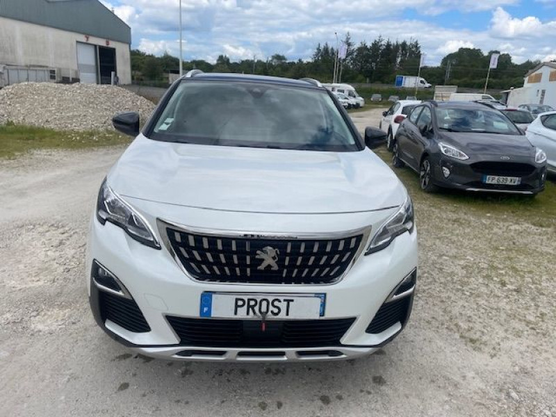 Photo 3 de l'offre de PEUGEOT 3008 1.2 PURETECH 130CV BVA ALLURE à 17980€ chez Prost automobiles discount