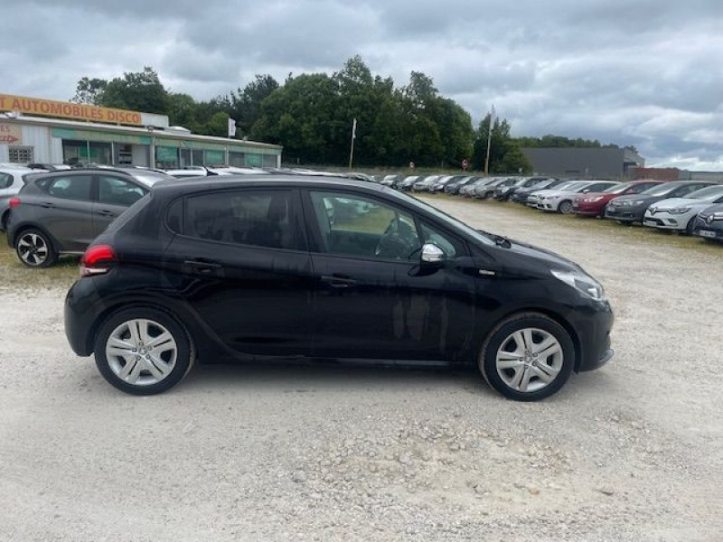 Photo 2 de l'offre de PEUGEOT 208 1.2 PURETECH 82CV STYLE à 10980€ chez Prost automobiles discount