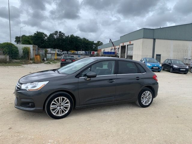 Citroen C4 II 1.2 PURETECH 130CV BV6 MILLENIUM Essence GRIS Occasion à vendre