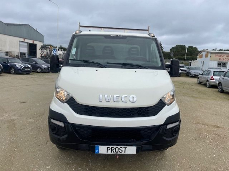 Photo 4 de l'offre de VU IVECO DAILY BENNE 35C13 125CV BV6 à 28950€ chez Prost automobiles discount