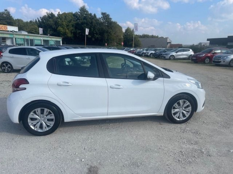 Peugeot 208 1.6 BLUEHDI 75CV ACTIVE Diesel BLANC Occasion à vendre