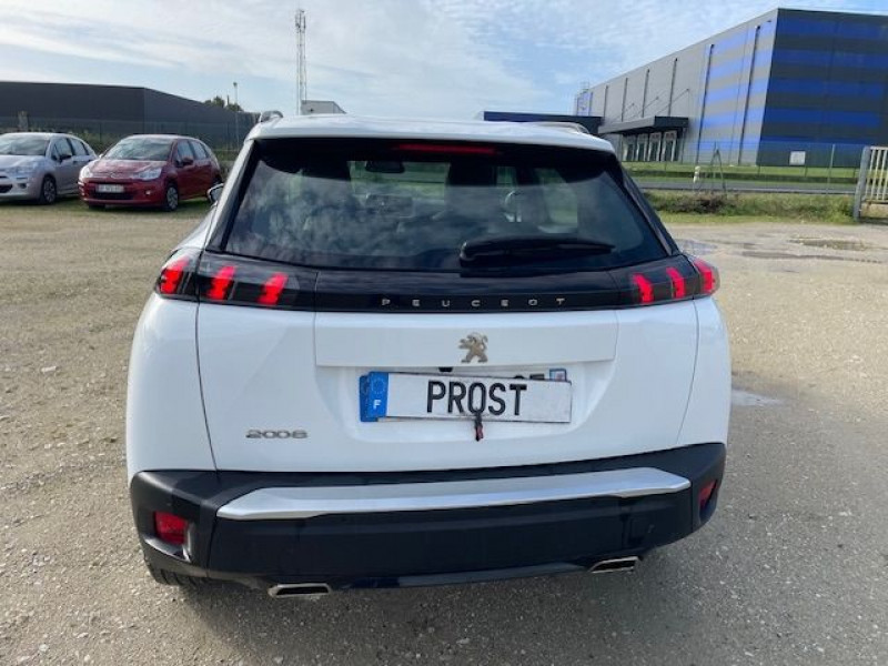 Photo 4 de l'offre de PEUGEOT 2008 1.2 PURETECH 130CV BVA ALLURE PACK à 18980€ chez Prost automobiles discount