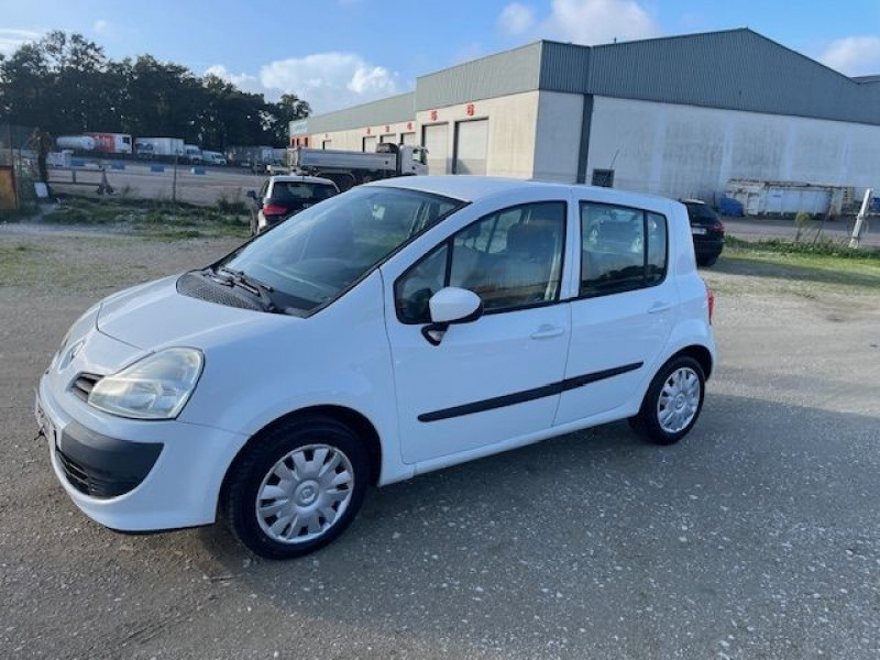 Renault MODUS 1.5 DCI 70CV EXPRESSION Diesel BLANC Occasion à vendre