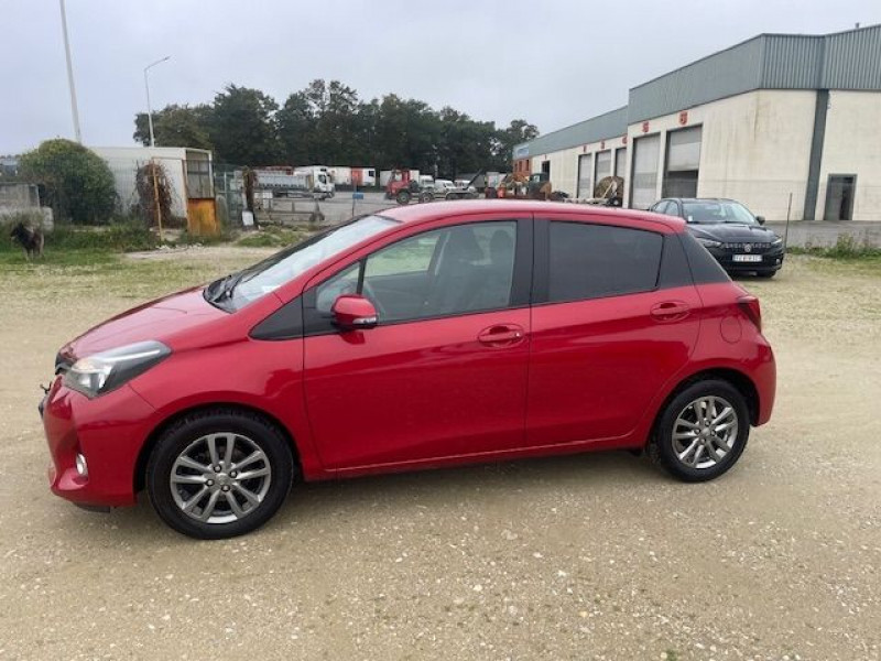 Toyota YARIS 1.3 VVT-I 100CV BV6 DYNAMIC Essence ROUGE Occasion à vendre