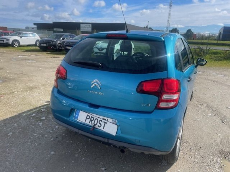 Photo 4 de l'offre de CITROEN C3 II 1.0 VTI 68CV PASSION BLEUS à 5500€ chez Prost automobiles discount