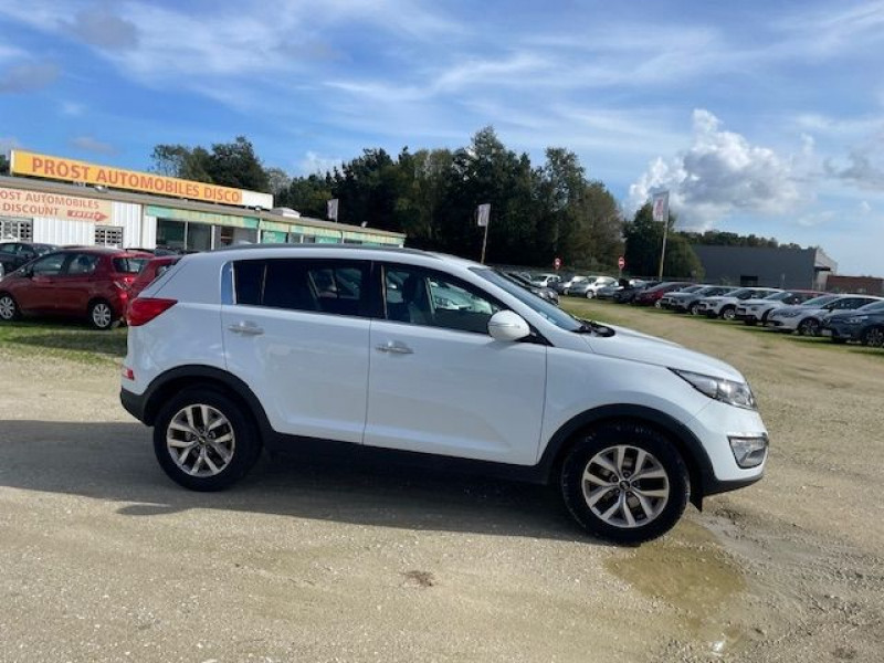 Photo 2 de l'offre de KIA SPORTAGE 1.7 CRDI 115CV BV6 ACTIVE à 12500€ chez Prost automobiles discount