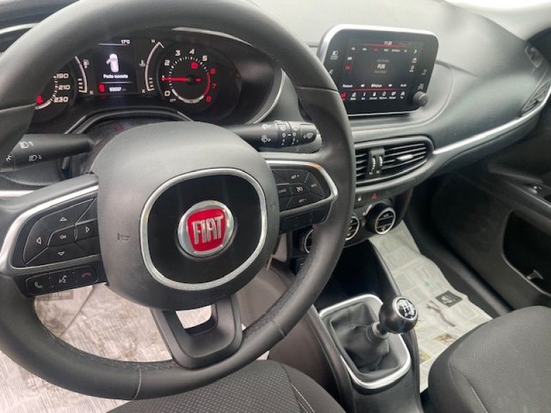 Photo 5 de l'offre de FIAT TIPO 1.4 95CV BV6 EASY à 10980€ chez Prost automobiles discount