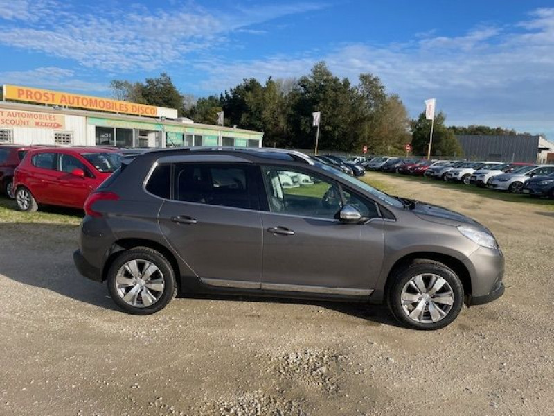 Photo 2 de l'offre de PEUGEOT 2008 1.6 VTI 120CV ALLURE à 8500€ chez Prost automobiles discount