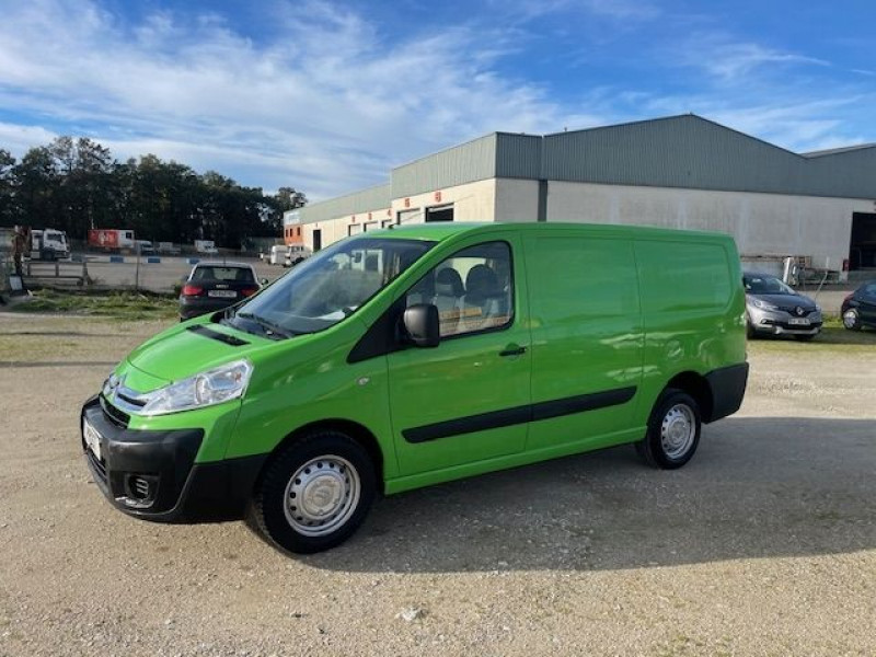 Photo 2 de l'offre de VU CITROEN JUMPY 1.6 HDI 90CV L2H1 CONFORT à 13980€ chez Prost automobiles discount