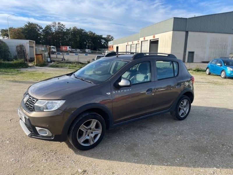 Photo 2 de l'offre de DACIA SANDERO STEPWAY 0.9 TCE 90CV à 9900€ chez Prost automobiles discount