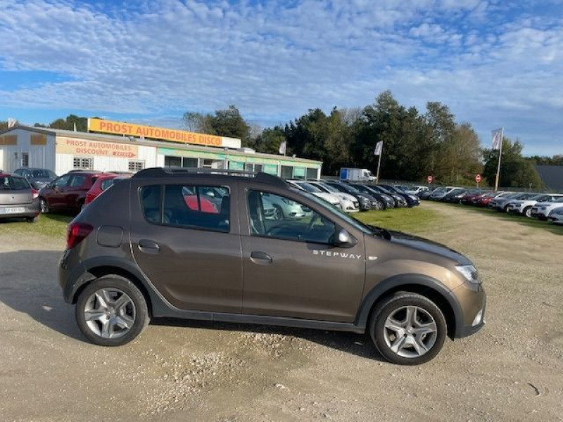 Dacia SANDERO STEPWAY 0.9 TCE 90CV Essence MARRON Occasion à vendre