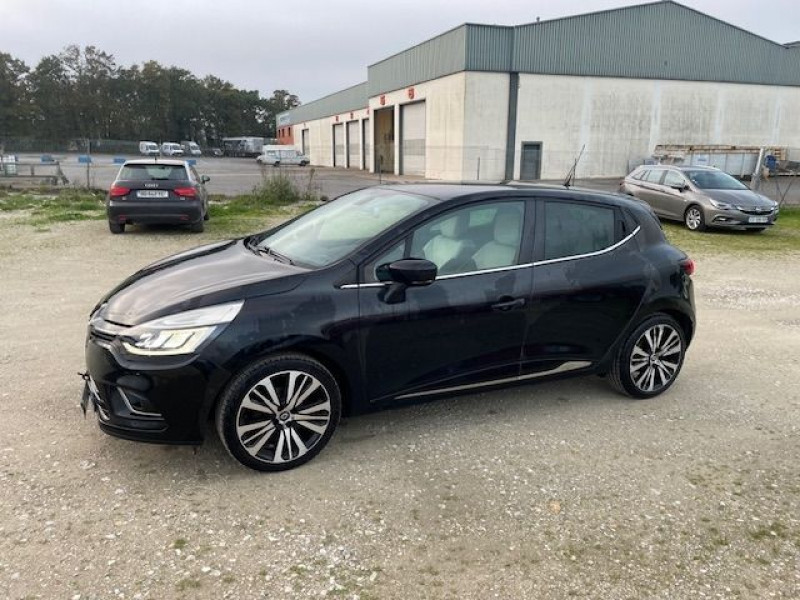 Renault CLIO IV 1.2 TCE 120CV BVA ENERGY INITIALE PARIS Essence NOIR Occasion à vendre