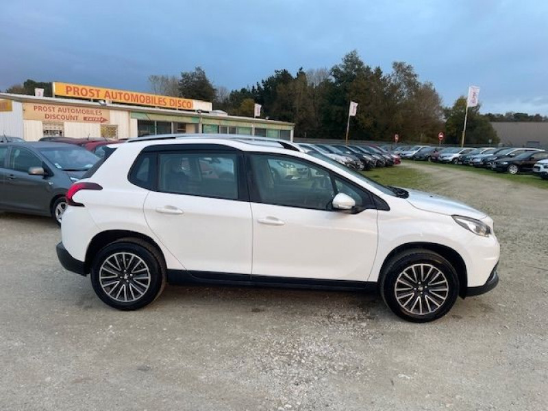 Peugeot 2008 1.5 BLUEHDI 100CV ALLURE Diesel BLANC Occasion à vendre