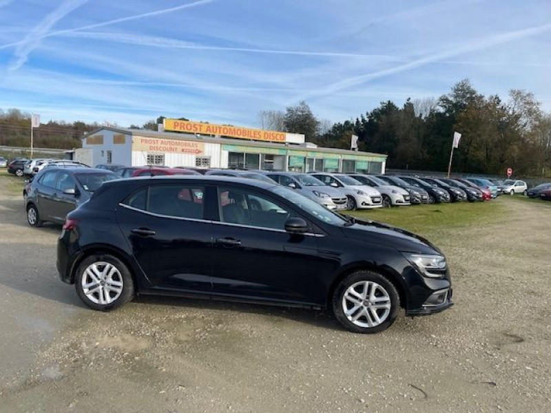 Renault MEGANE IV 1.5 BLUE DCI 115CV BVA BUSINESS Diesel NOIR Occasion à vendre