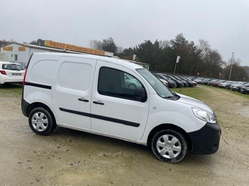 Photo 3 de l'offre de VU RENAULT KANGOO EXRESS 1.5 BLUE DCI 80CV BV6 CONFORT à 14970€ chez Prost automobiles discount