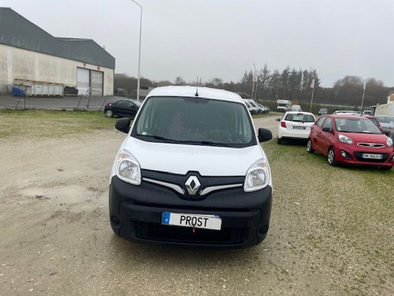 Vu Renault KANGOO EXRESS 1.5 BLUE DCI 80CV BV6 CONFORT Diesel BLANC Occasion à vendre