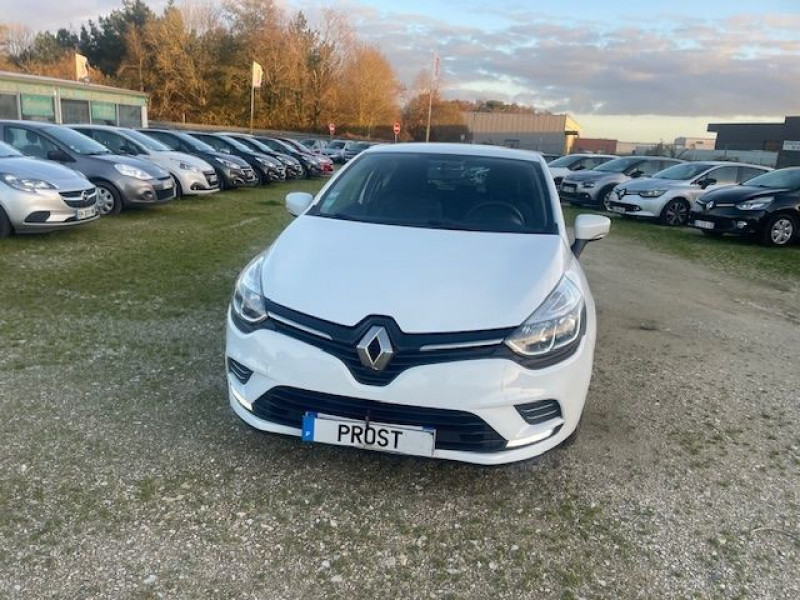 Photo 3 de l'offre de RENAULT CLIO IV 0.9 TCE 90CV ENERGY TREND à 10800€ chez Prost automobiles discount