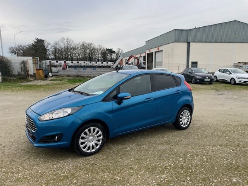 Photo 2 de l'offre de FORD FIESTA 1.6 TDCI 95CV TREND à 8800€ chez Prost automobiles discount