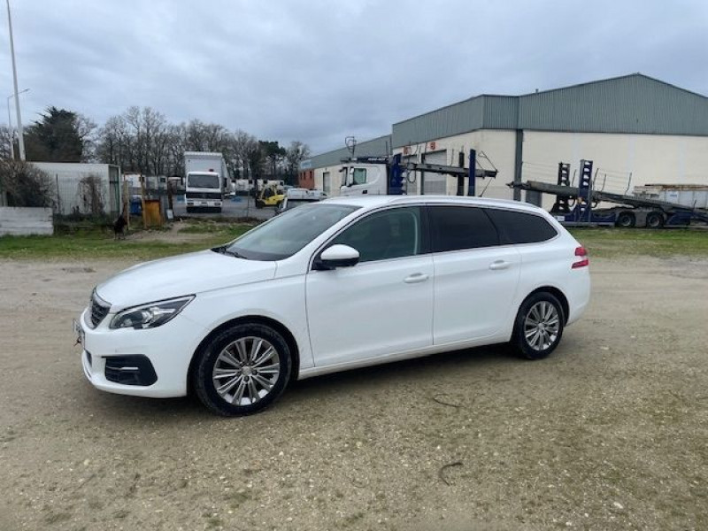 Photo 2 de l'offre de PEUGEOT 308 SW 2.0 BLUEHDI 150CV ALLURE S&S EAT6 BVA à 12980€ chez Prost automobiles discount