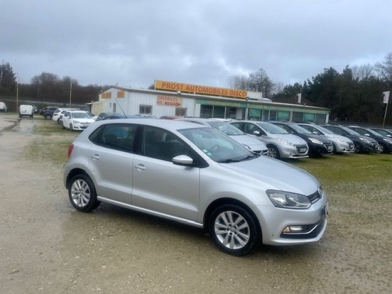 Photo 3 de l'offre de VOLKSWAGEN POLO 1.2 TSI 90CV BLUEMOTION CONFORT à 10980€ chez Prost automobiles discount