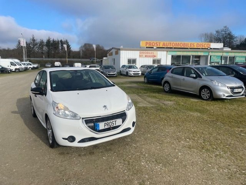 Peugeot 208 1.4 HDI FAP ACTIVE Diesel BLANC Occasion à vendre