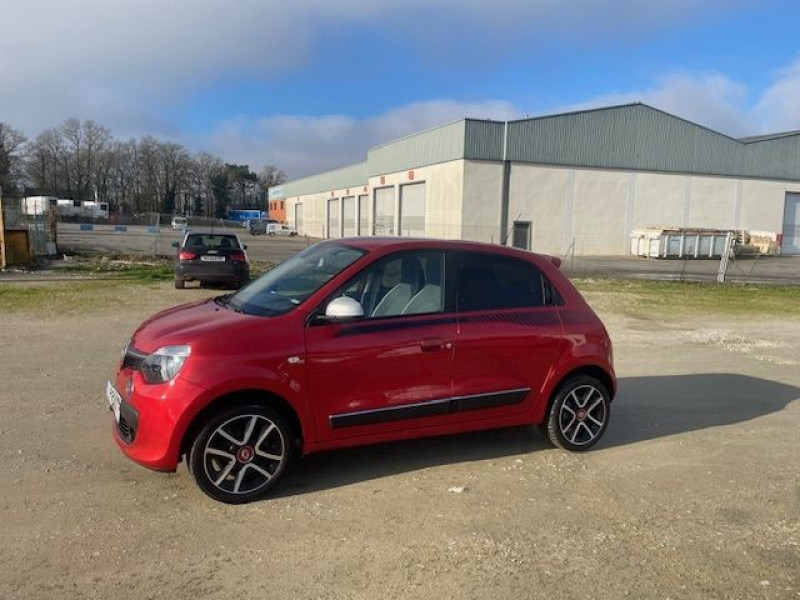 Photo 2 de l'offre de RENAULT TWINGO III 0.9 TCE 90CV ENERGY LIMITED à 9980€ chez Prost automobiles discount