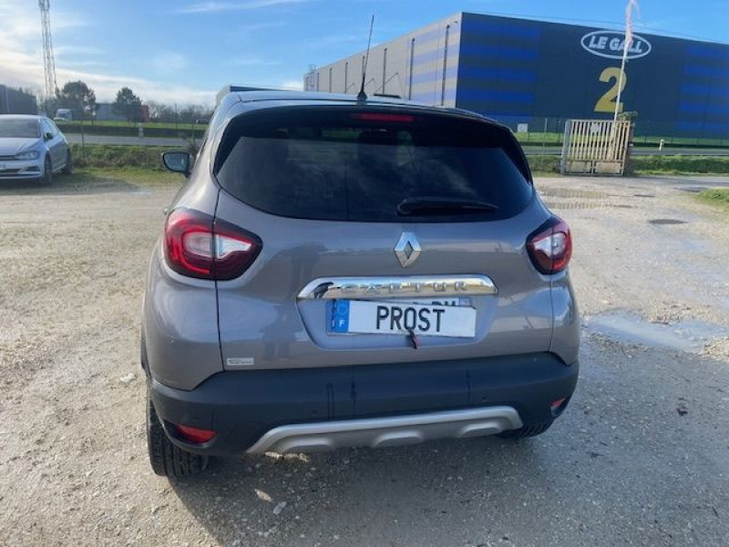 Photo 4 de l'offre de RENAULT CAPTUR 0.9 TCE 90CV ENERGY INTENS à 14980€ chez Prost automobiles discount