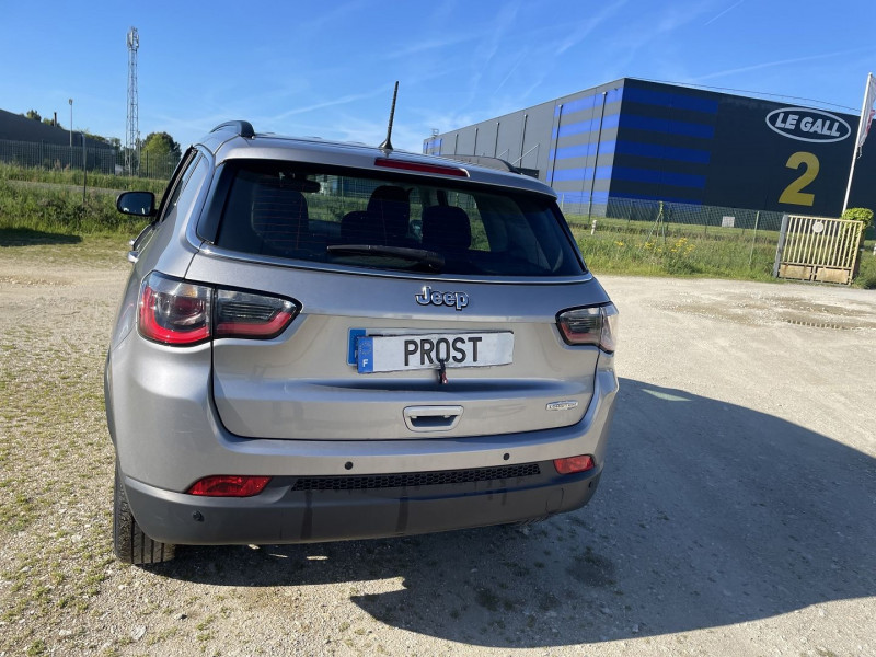 Photo 4 de l'offre de JEEP COMPASS 1.6 MULTIJET 120CV BV6 LONGITUDE à 15900€ chez Prost automobiles discount