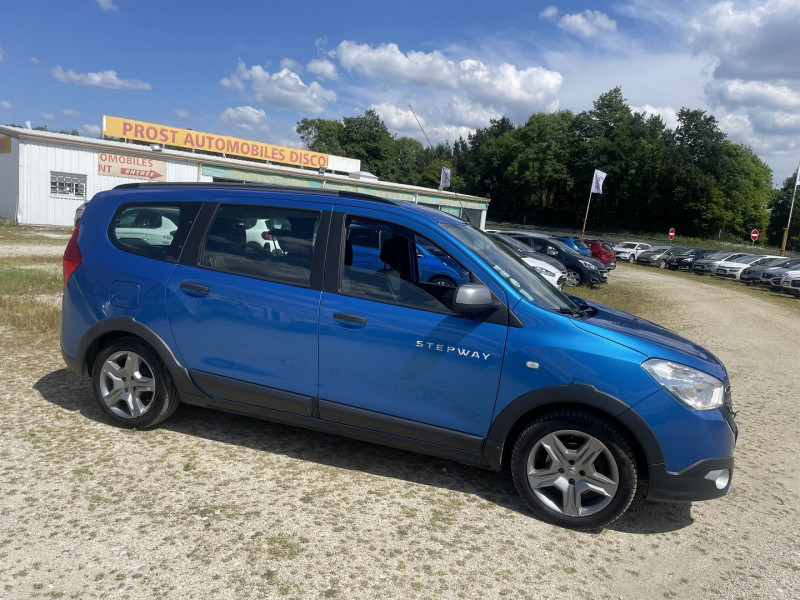 Dacia LODGY 1.5 BLUE DCI 115CV BV6 STEPWAY 7 PLACES Diesel BLEU  Occasion à vendre