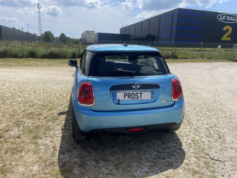 Photo 4 de l'offre de MINI ONE 1.5 D 95CV BV6 MARYLEBONE à 13500€ chez Prost automobiles discount