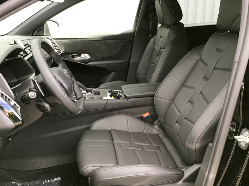 Photo 11 de l'offre de DS DS7 CROSSBACK BlueHDi 130 EAT8 Rivoli à 44712€ chez Loz'auto