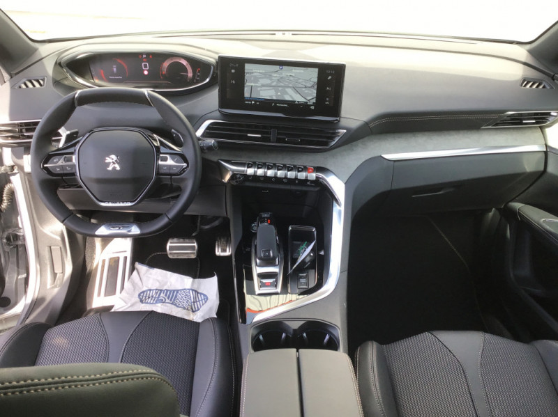 Photo 13 de l'offre de PEUGEOT 5008 BlueHDi 130ch S&S EAT8 GT à 42072€ chez Loz'auto