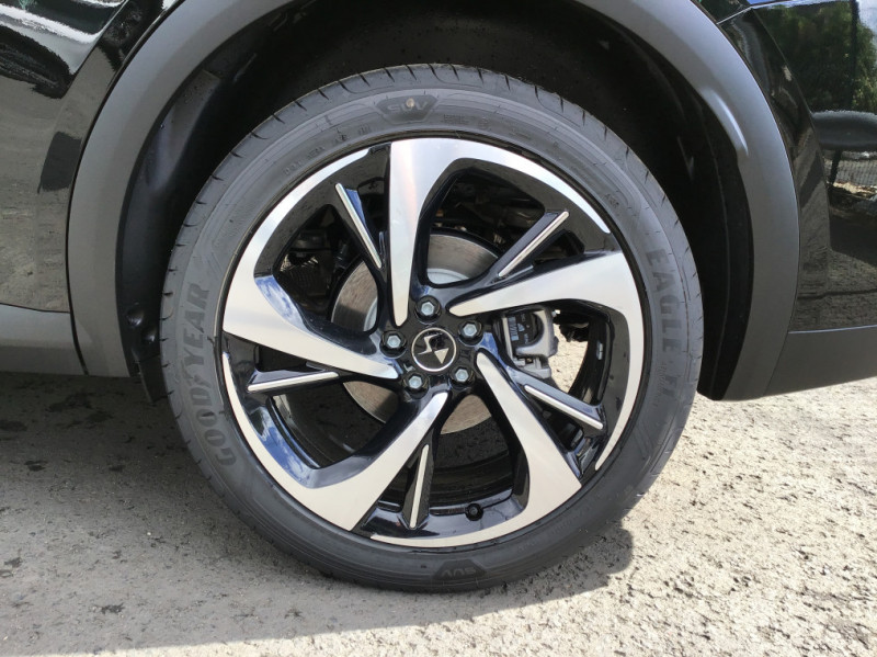Photo 9 de l'offre de DS DS7 CROSSBACK BlueHDi 130 EAT8 Rivoli à 44712€ chez Loz'auto