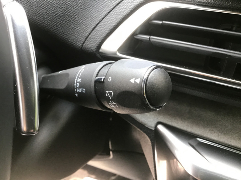 Photo 30 de l'offre de PEUGEOT 3008 BlueHDi 130ch S&S EAT8 GT à 36272€ chez Loz'auto