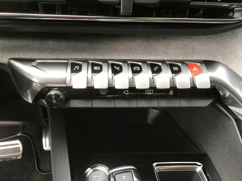 Photo 16 de l'offre de PEUGEOT 3008 Puretech 130ch S&S EAT8 GT à 35592€ chez Loz'auto