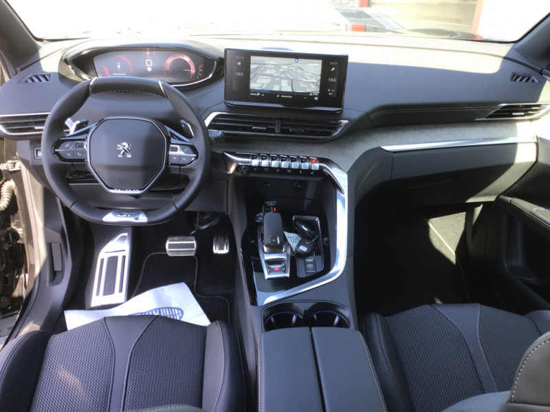 Photo 13 de l'offre de PEUGEOT 5008 BlueHDi 130ch S&S EAT8 GT à 38272€ chez Loz'auto