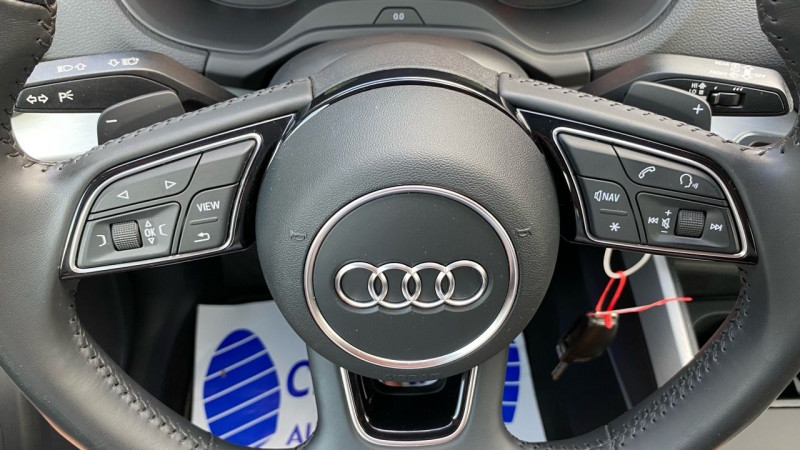 Photo 12 de l'offre de AUDI Q2 1.4 TFSI 150CH COD DESIGN LUXE S TRONIC 7 à 23990€ chez Cerran Automobile