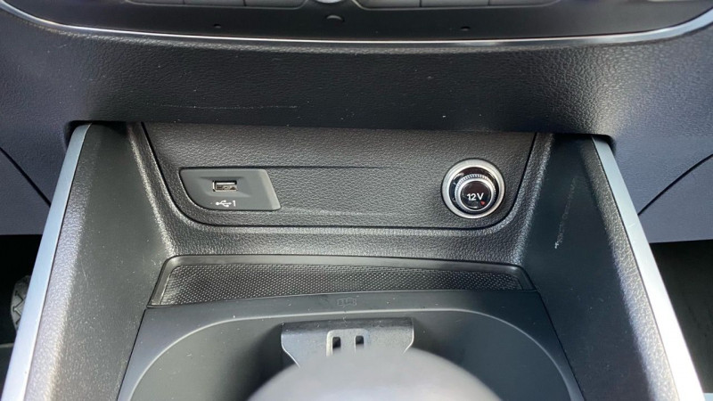 Photo 29 de l'offre de AUDI Q2 1.4 TFSI 150CH COD DESIGN LUXE S TRONIC 7 à 23990€ chez Cerran Automobile