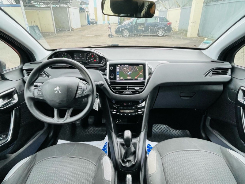 Photo 6 de l'offre de PEUGEOT 208 1.6 BLUEHDI 100CH ACTIVE 5P à 7990€ chez Cerran Automobile