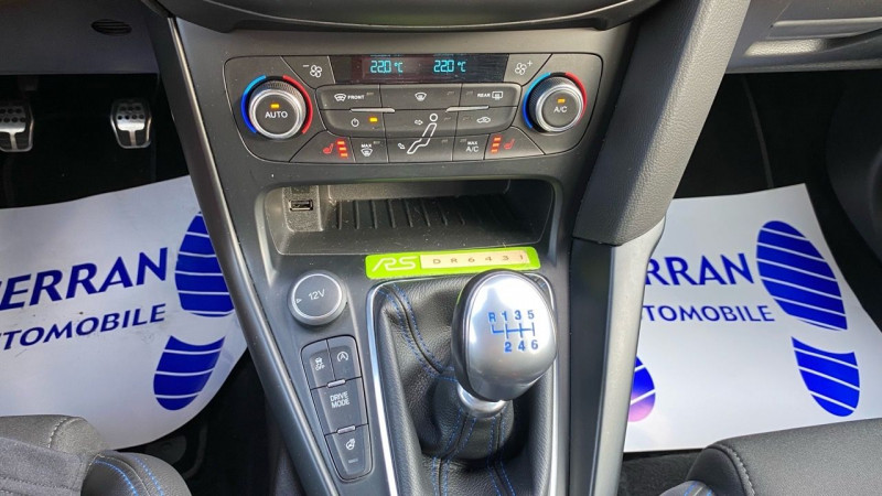 Photo 18 de l'offre de FORD FOCUS 2.3 ECOBOOST 350CH STOP&START RS PACK PERFORMANCE à 36990€ chez Cerran Automobile