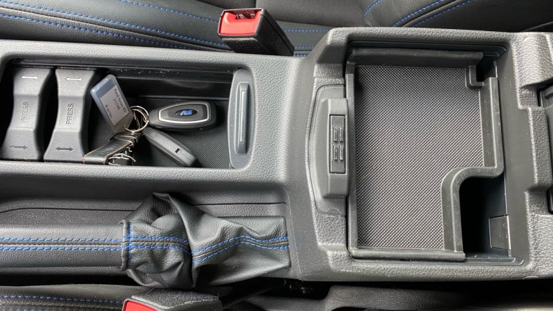 Photo 24 de l'offre de FORD FOCUS 2.3 ECOBOOST 350CH STOP&START RS PACK PERFORMANCE à 36990€ chez Cerran Automobile
