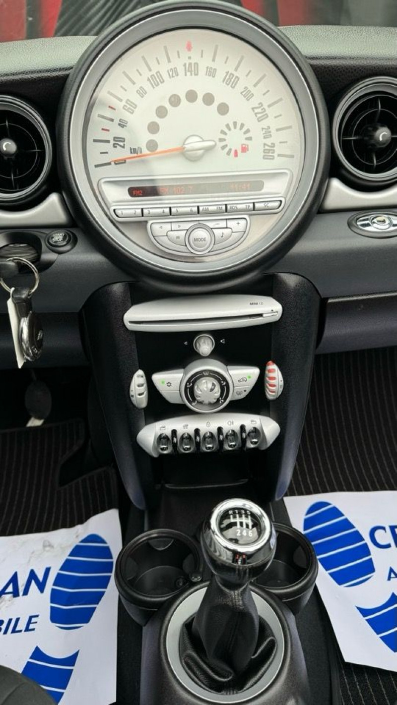 Photo 16 de l'offre de MINI CABRIO COOPER 120CH PACK CHILI à 6990€ chez Cerran Automobile