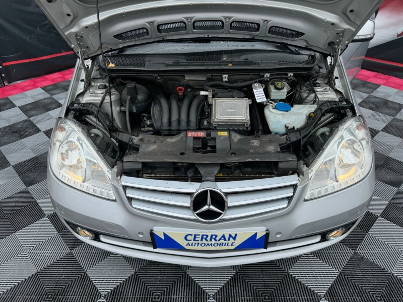 Photo 39 de l'offre de MERCEDES-BENZ CLASSE A 170 BE ELEGANCE CVT à 4490€ chez Cerran Automobile