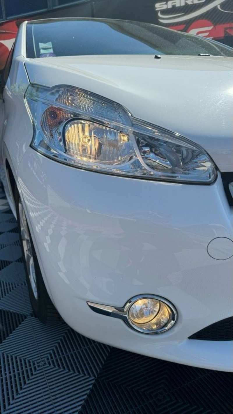 Photo 42 de l'offre de PEUGEOT 208 1.2 PURETECH STYLE 5P à 6490€ chez Cerran Automobile