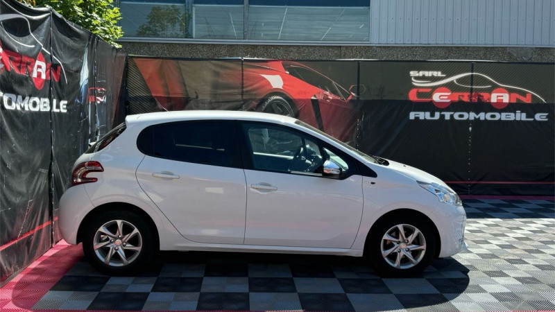 Photo 9 de l'offre de PEUGEOT 208 1.2 PURETECH STYLE 5P à 6490€ chez Cerran Automobile