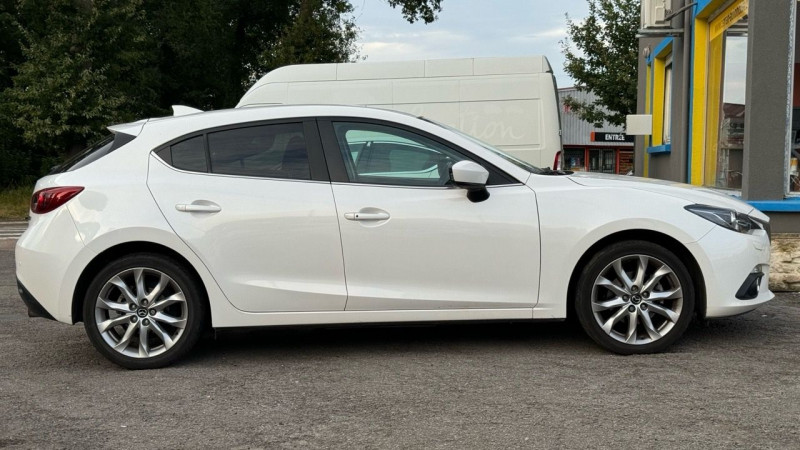 Photo 3 de l'offre de MAZDA MAZDA 3 2.0 SKYACTIV-G 165 DYNAMIQUE 5P à 16990€ chez Cerran Automobile